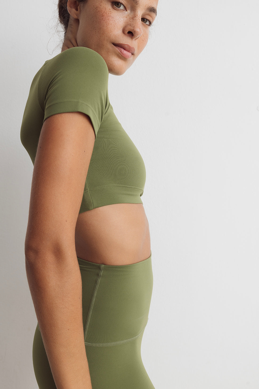 Crop Top Gaia Dark Olive