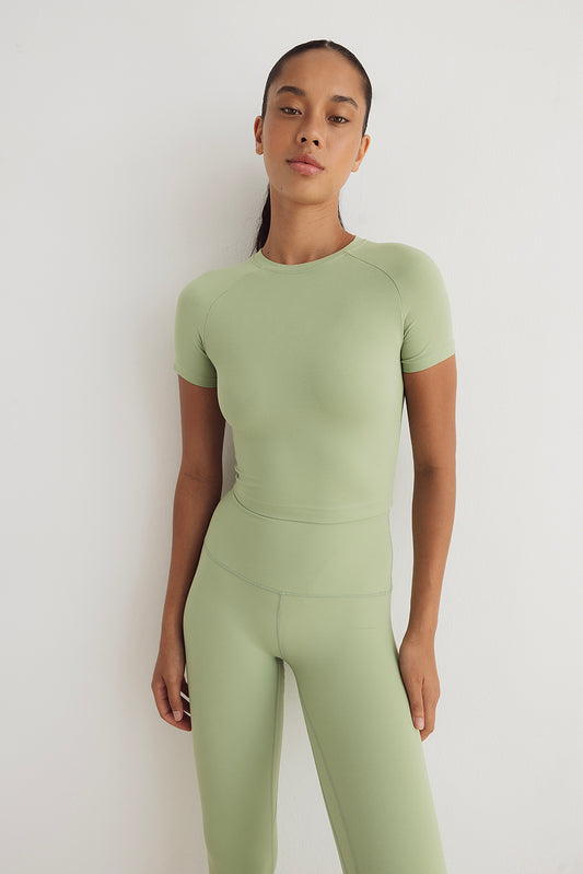 Top Camiseta Lua Light Green
