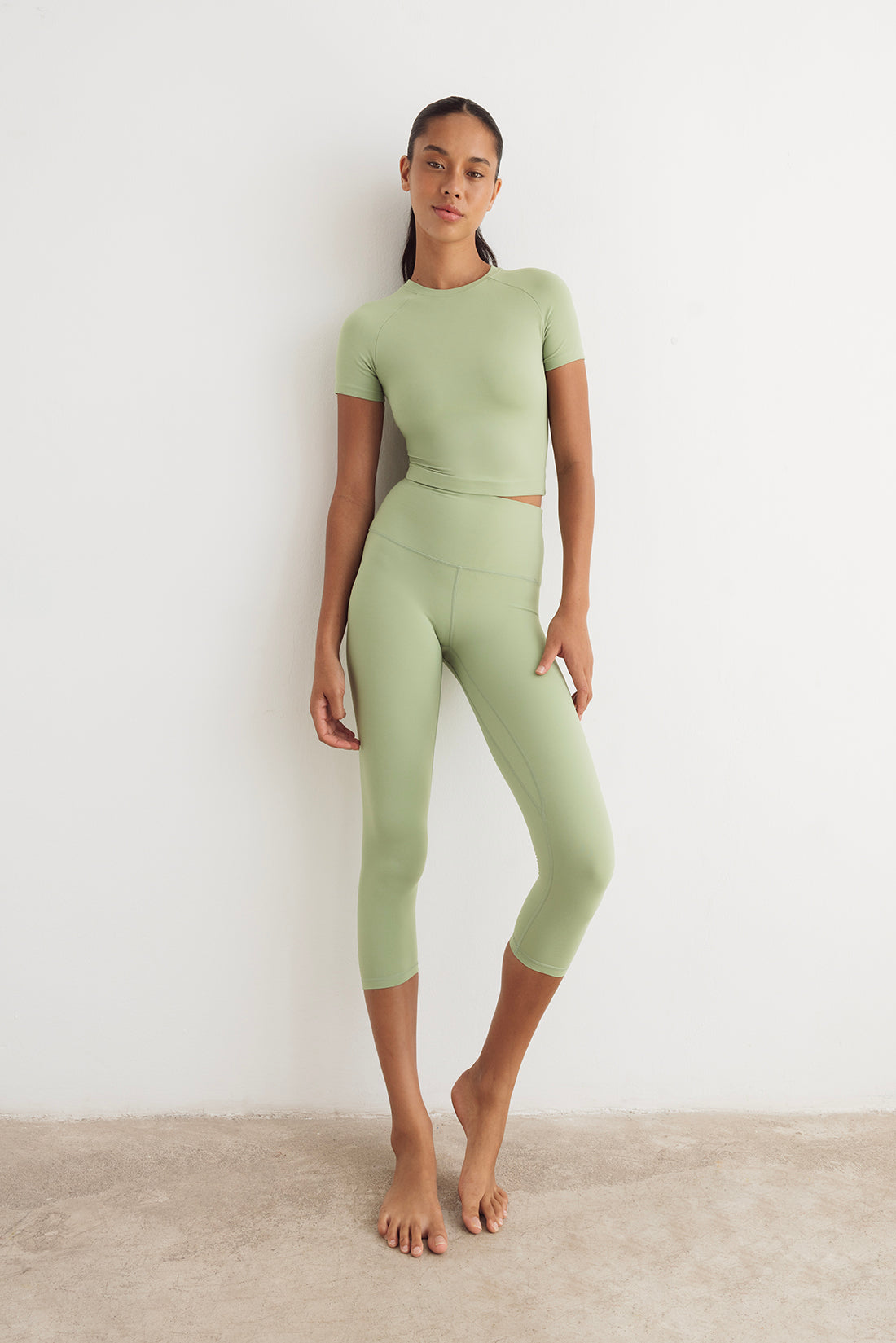 Top Camiseta Lua Light Green