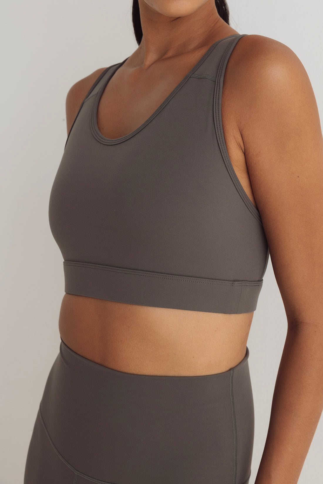 Short Selkis Slate Gray