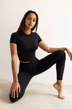 Top Camiseta Lua Black