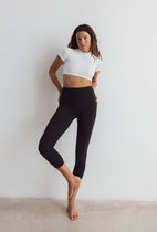 Black Capri Leggings