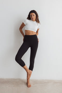 Black Capri Leggings