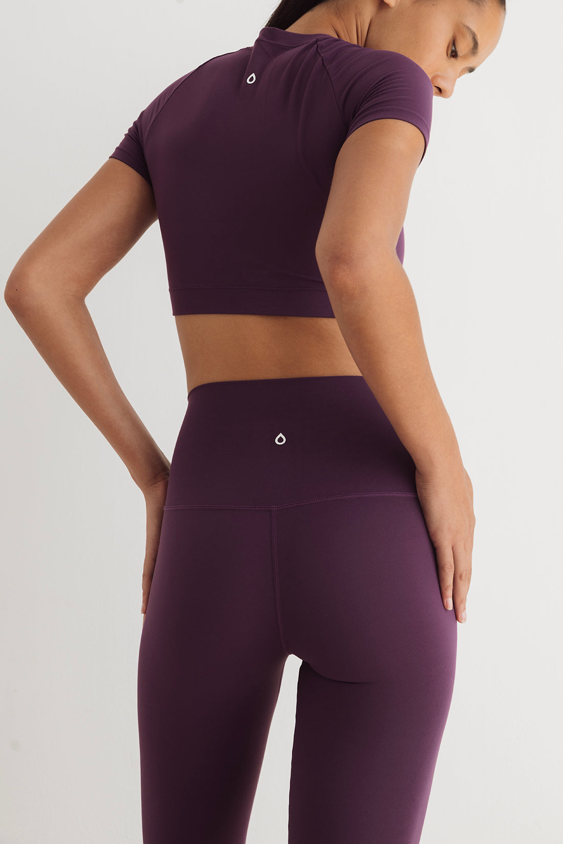 Crop Top Gaia Dark Purple