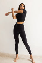 Netis Black Leggings
