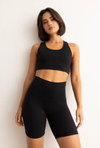 Top Tique Black