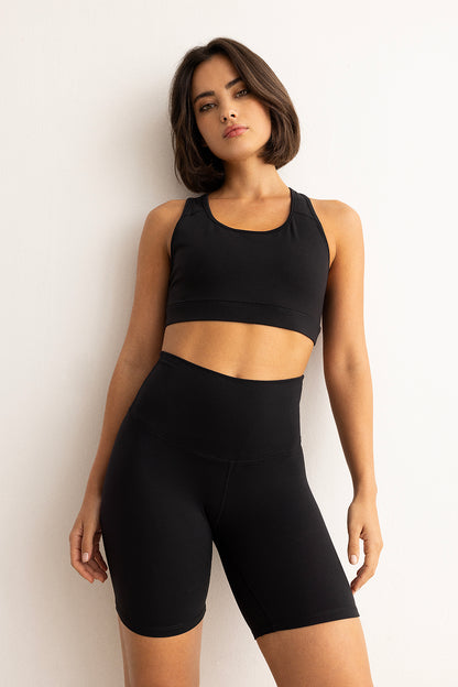 Top Tique Black