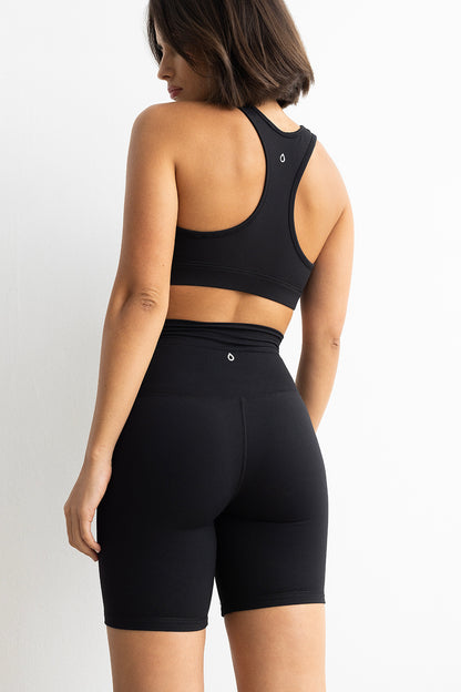 Top Tique Black